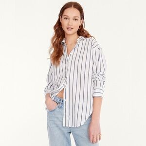 nwt j.crew  relaxed-fit washed cotton poplin shirt in navy stripe, size 6